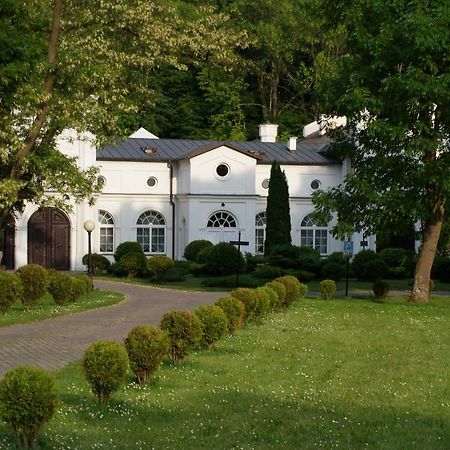 Roskosz Zespol Dworsko Parkowy Bed and Breakfast Biała Podlaska Buitenkant foto