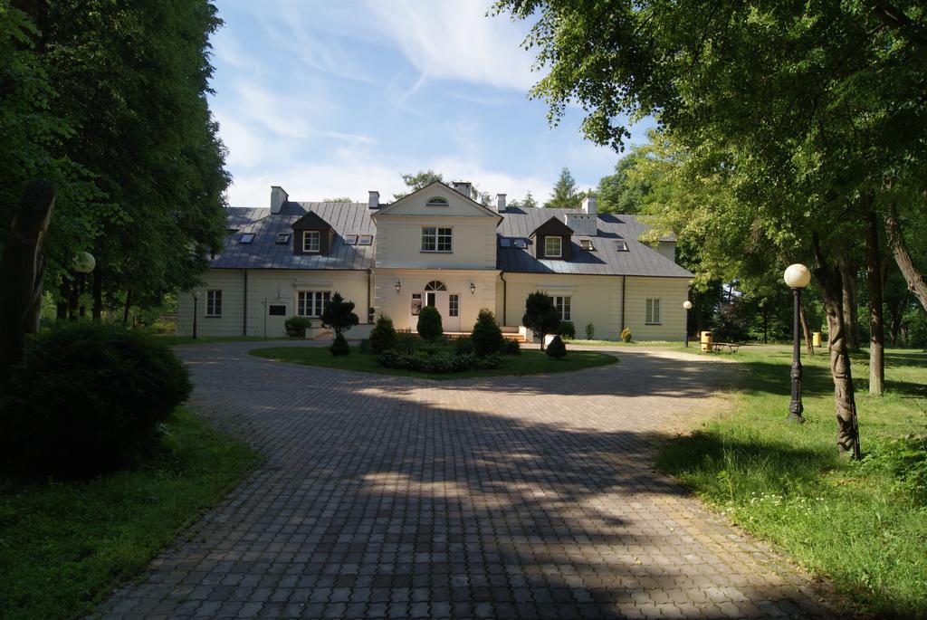 Roskosz Zespol Dworsko Parkowy Bed and Breakfast Biała Podlaska Buitenkant foto