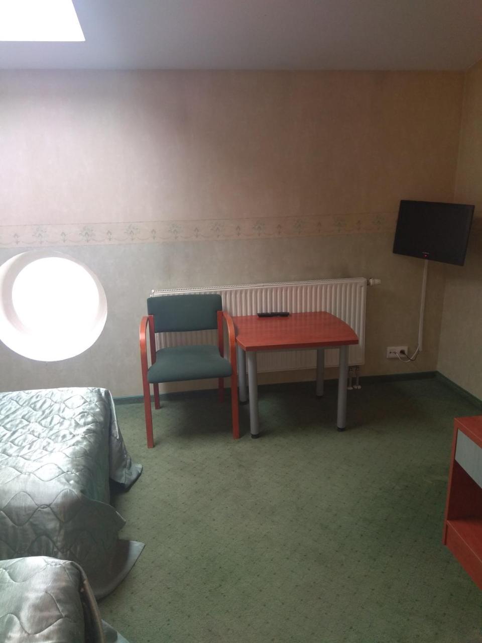 Roskosz Zespol Dworsko Parkowy Bed and Breakfast Biała Podlaska Buitenkant foto